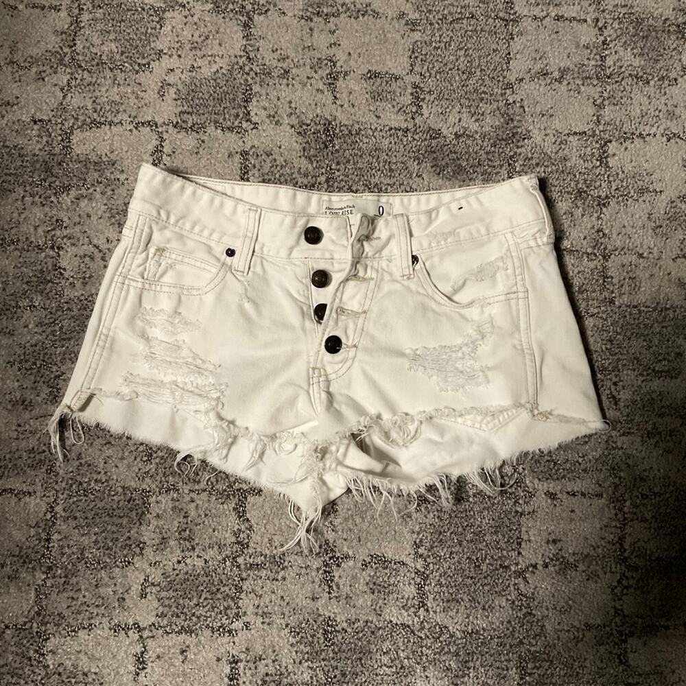 Abercrombie & Fitch white button fly jean shorts low rise distressed 0/25 - Picture 1 of 3